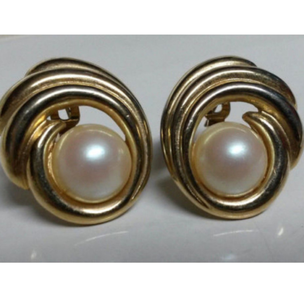 Richelieu Earrings Vintage Signed Costume